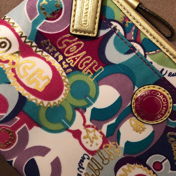 2 Coach Purses - Picture 3 of 3